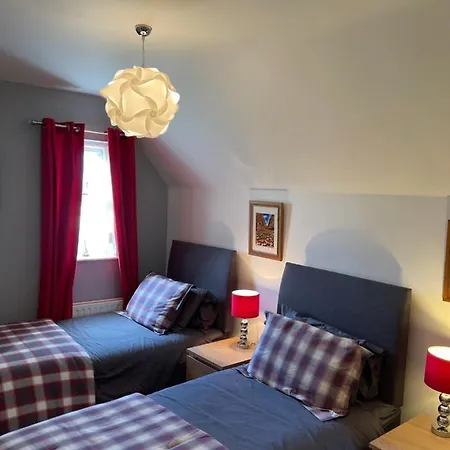 Luxury Portrush Holiday Homes - The Grange, Portrush Sleeps 13 - 6 Bedrooms Exterior foto