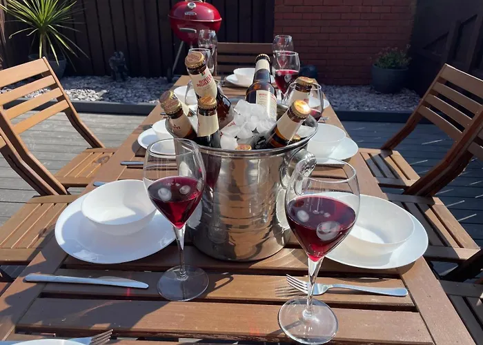 Luxury Portrush Holiday Homes - The Grange, Portrush Sleeps 13 - 6 Bedrooms
